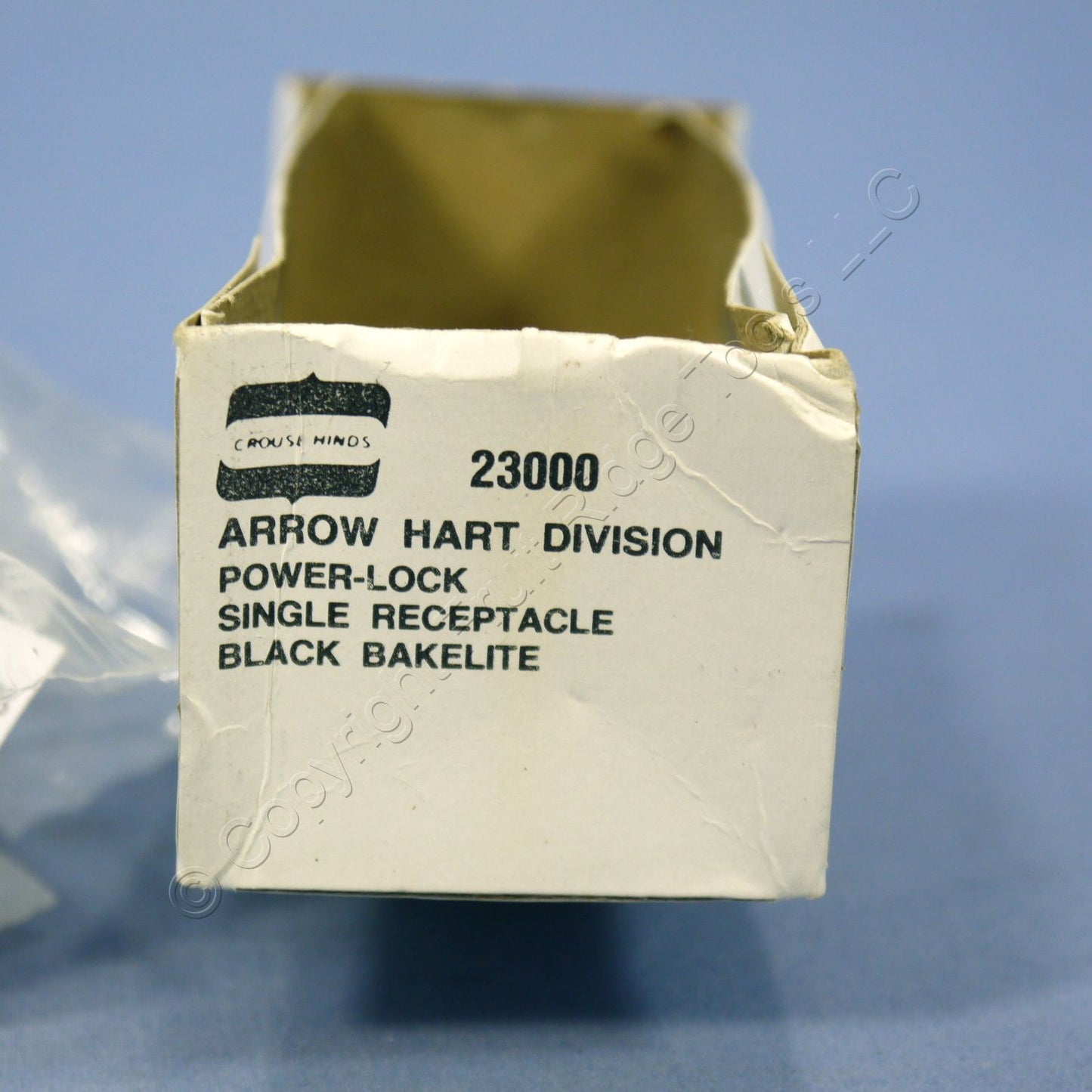 Arrow Hart Power Interrupting Twist Locking Receptacle Outlet 20A 23000 Boxed