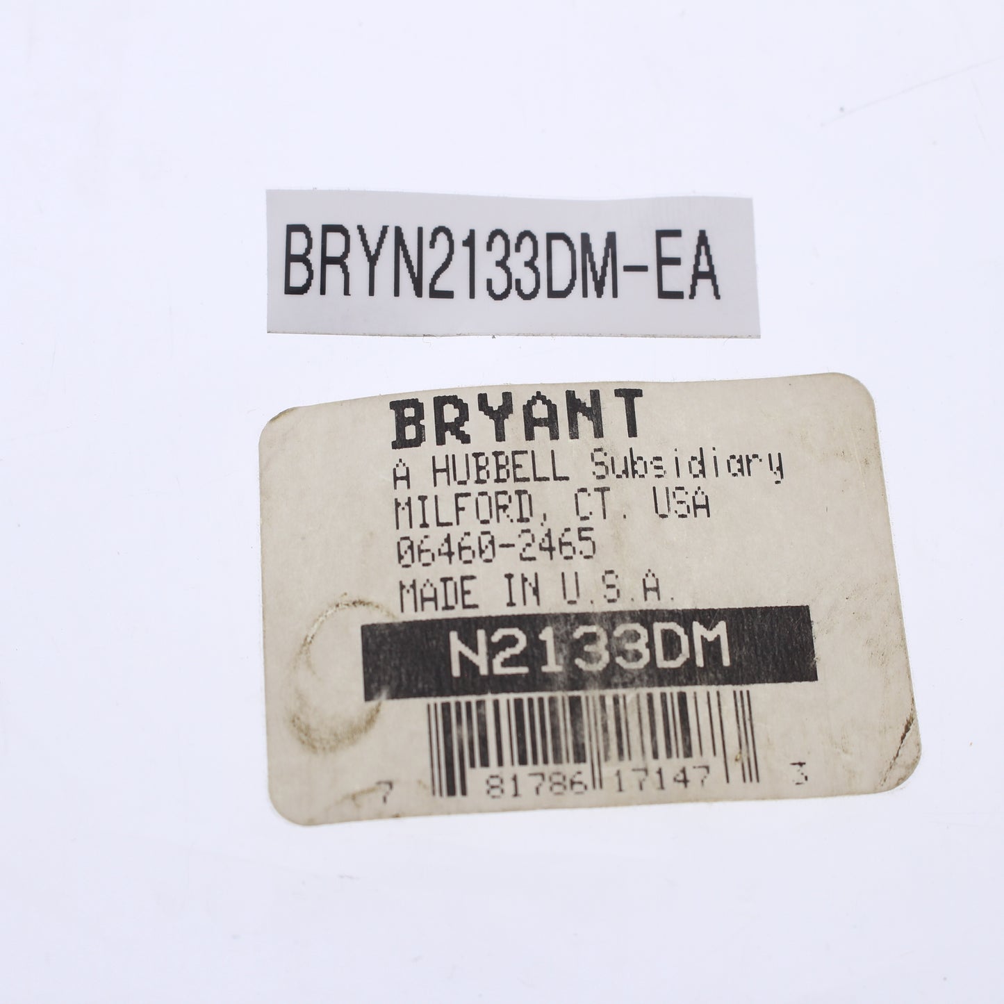 Bryant N2133DM Ivory 3-Gang Toggle Decorator Unbreakable Nylon Wallplate Cover