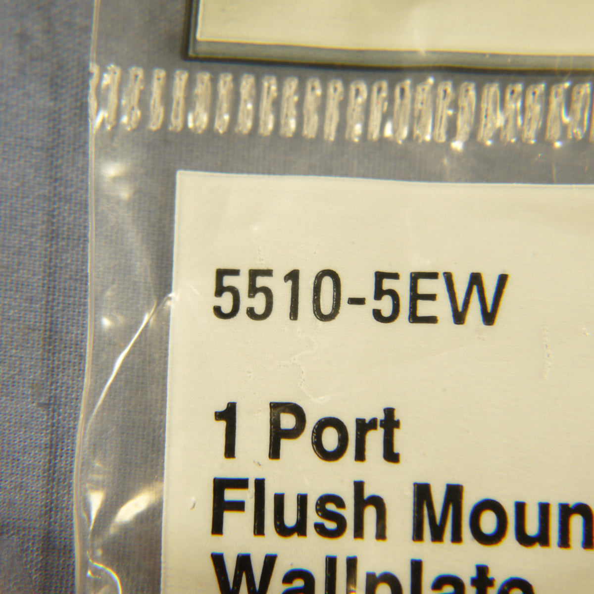 Cooper 5510-5EW White 1-Gang Modular 1-Port Thermoplastic Wallplate Flush Mount