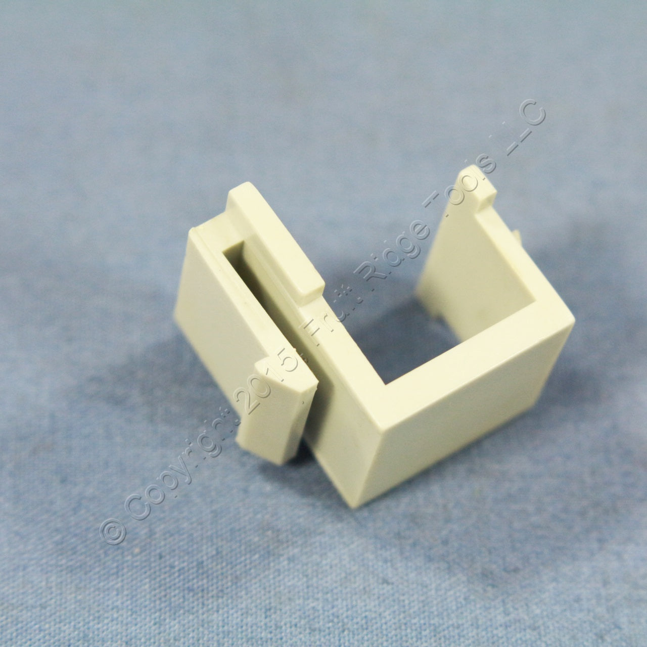 Cooper 9558WS White Satin Pale Gray Blank Insert Data Wallplate Dust Cover 2pcs