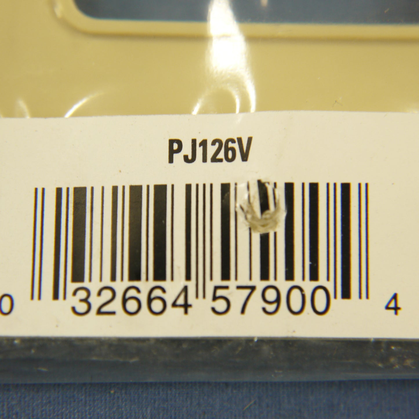 Cooper PJ126V Ivory 2-Gang Mid-Size Toggle Decorator GFCI Outlet Nylon Wallplate