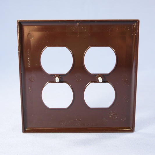 Cooper PJ82B Brown 2-Gang Duplex Outlet Unbreakable Nylon Mid-Size Wallplate