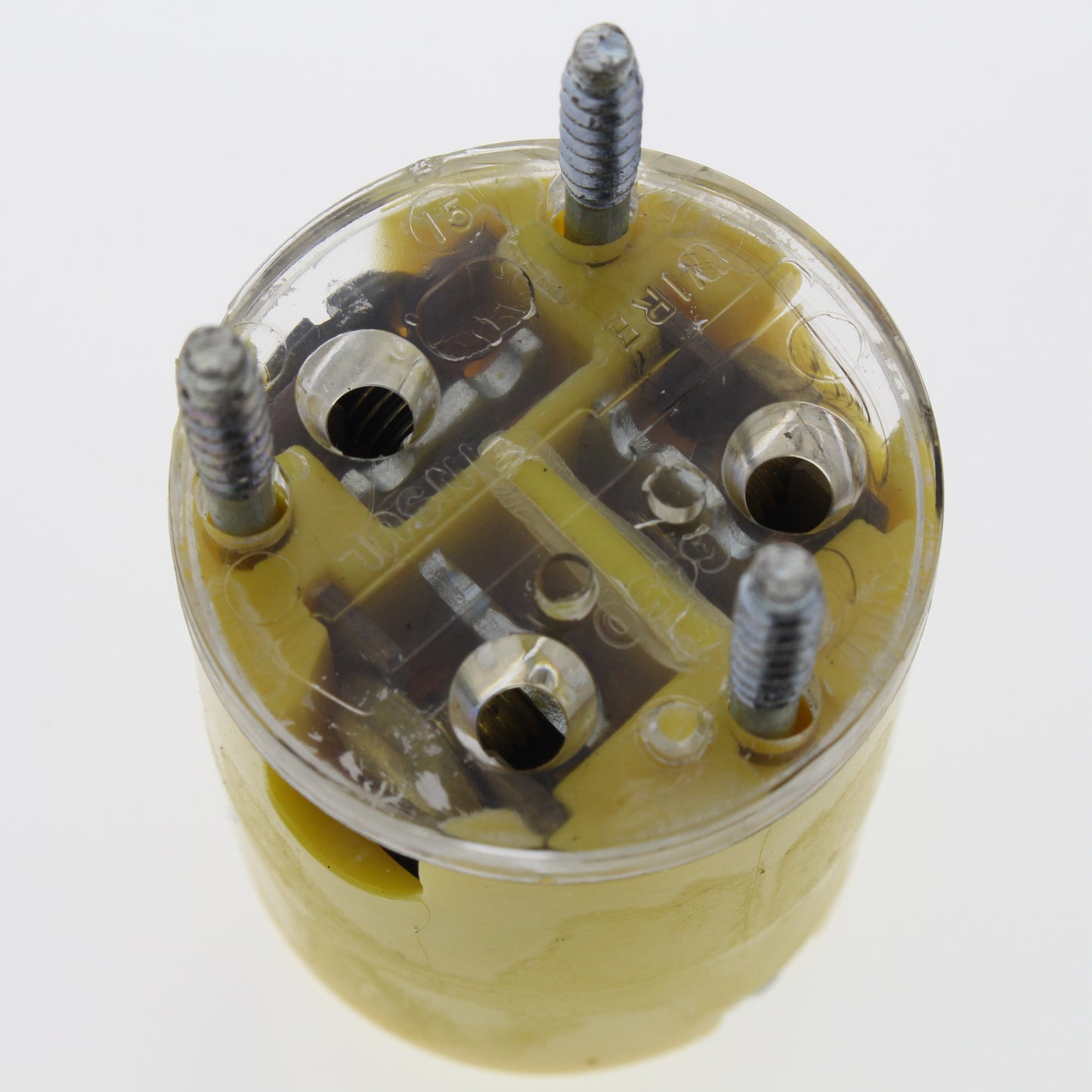 Daniel Woodhead Yellow NEMA 6-15R Straight Blade Plug Connector 15A 250V 1549
