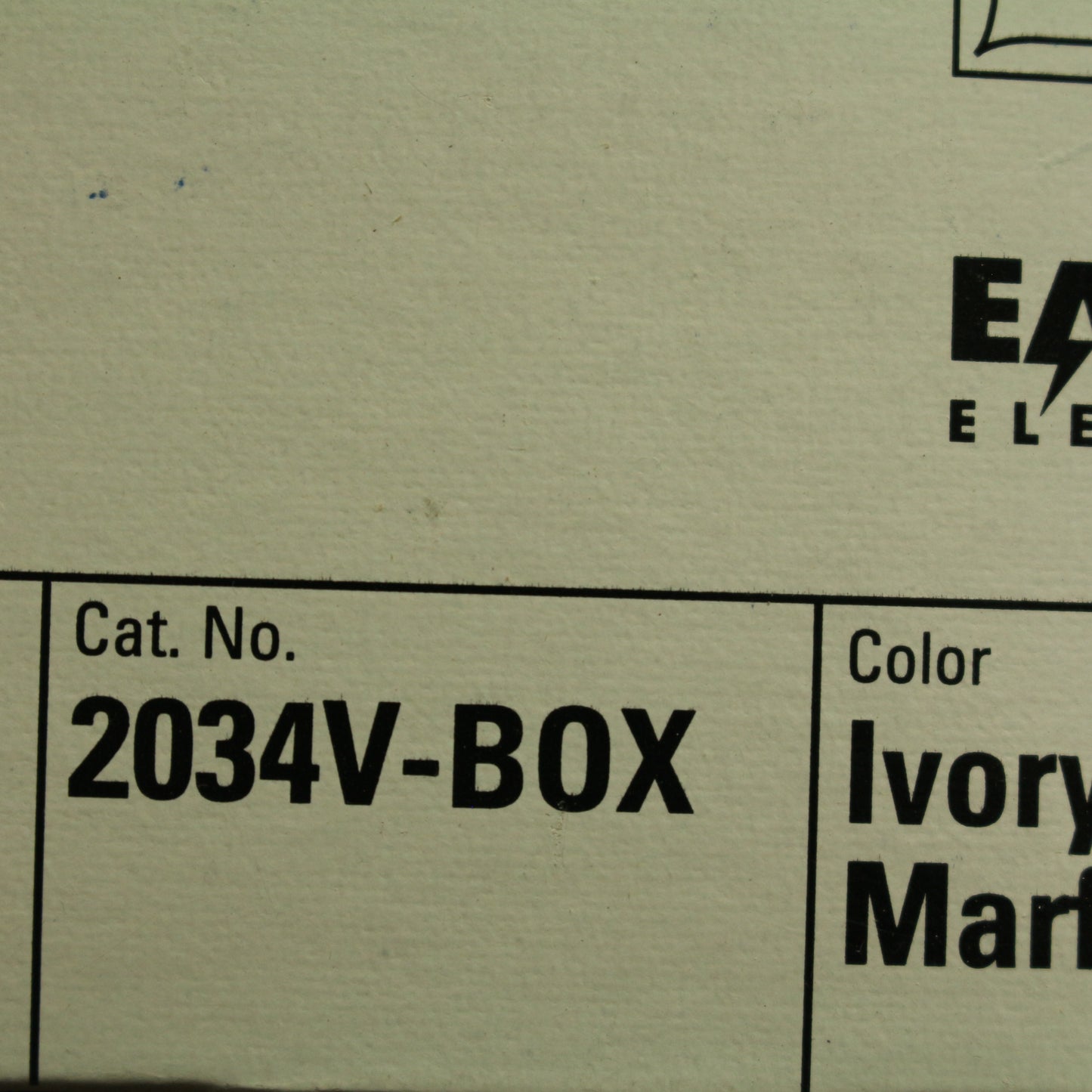 Eagle 2034V Ivory 1-Gang Toggle Switch Thermoset Wallplates Mid-Size Cover 25pcs