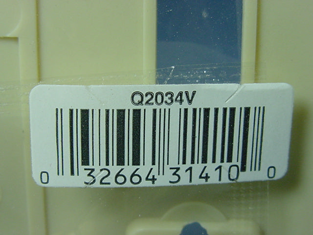 Eagle 2034V Ivory 1-Gang Toggle Switch Plastic Mid-Size Wallplate Cover Plate