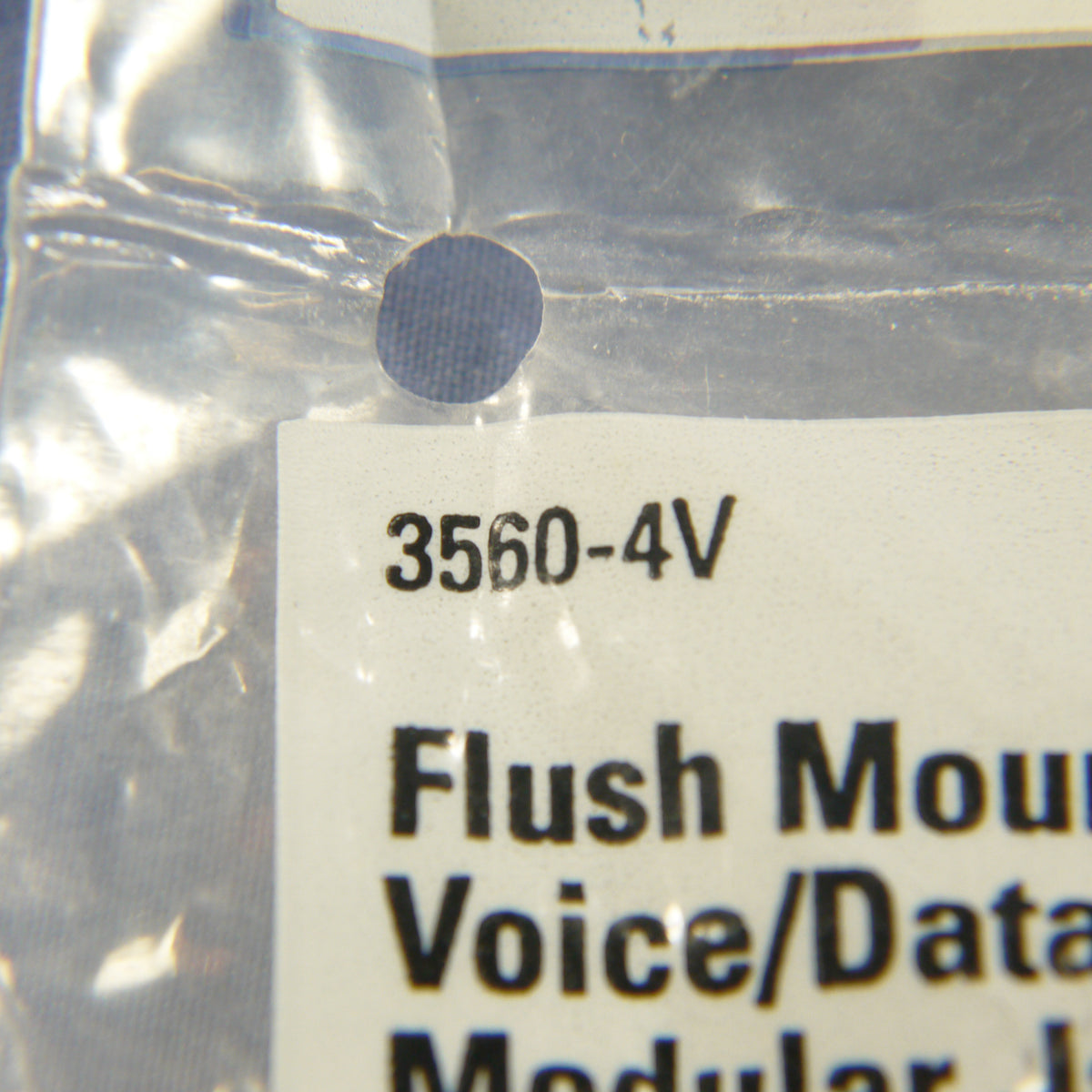 Eagle Ivory Flush Mount 4-Conductor Decorator Voice/Data Modular Jack 3560-4V
