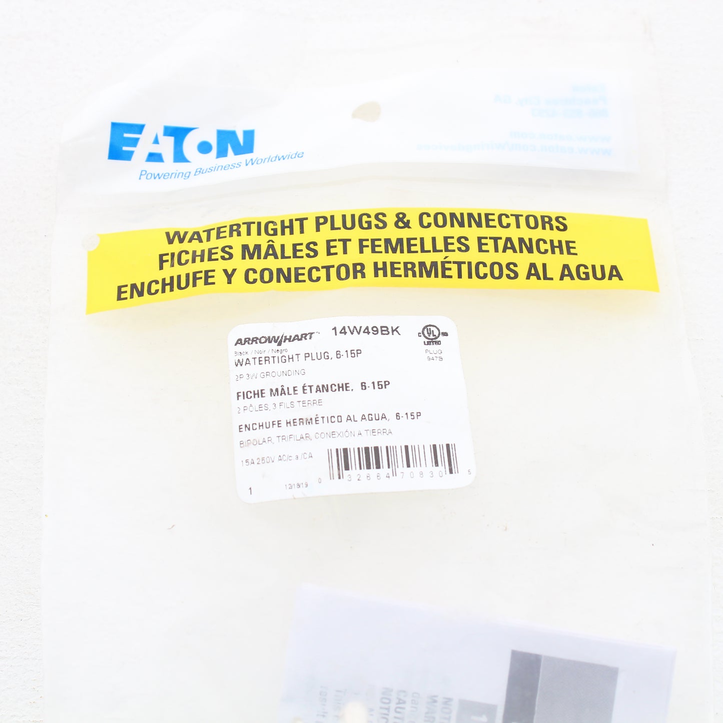Eaton Black Watertight Straight Blade Plug Hart-Lock 6-15P 15A 250V 14W49BK
