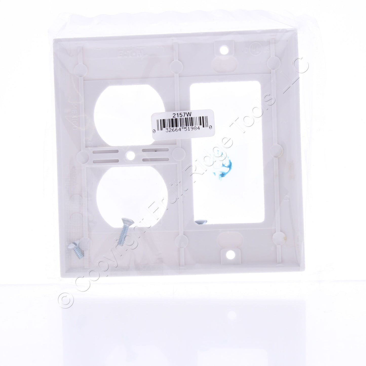 Eaton 2157W White 2-Gang Duplex Outlet Decorator GFCI Plastic Standard Wallplate