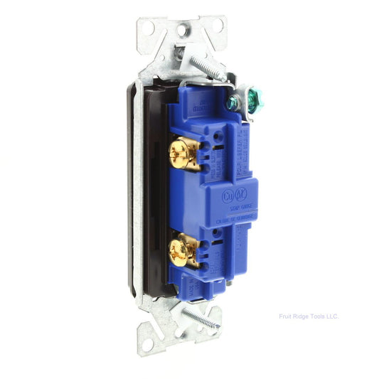 Eaton Brown Residential Single Pole On/Off Decorator Rocker Switch 15A 7501B