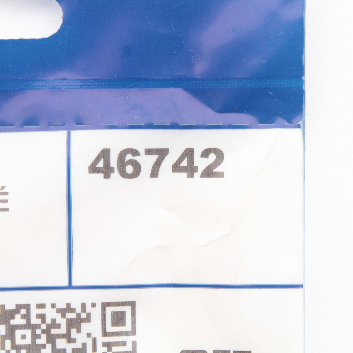 Grote 46742 Red 1.2" x 3.79" Clearance Marker Lamp 2-Bulb Male Pin Connection
