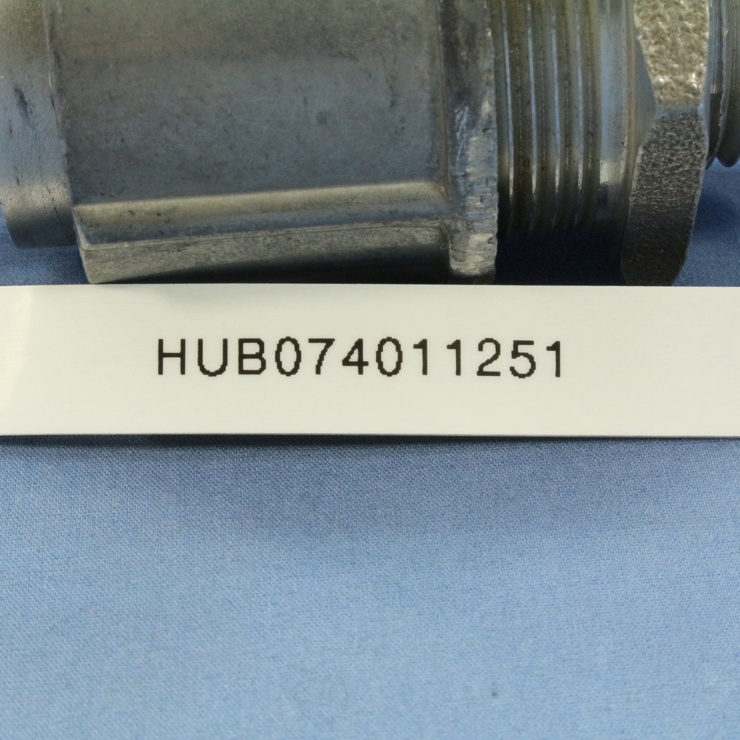 Hubbell Liquidtight Cable Grip .75-.875" Cord 1-1/4" NPT Stainless 074011251