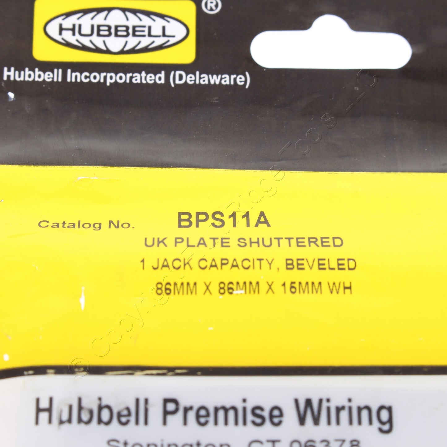 Hubbell Asian/UK Style Istation Jack Wallplate Shuttered 1-Port Box Mount BPS11A