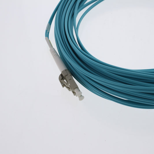 Hubbell Fiber Optic Patch Cord Plenum OM4 Duplex MM LC-LC 15m DFPCLCLCF15MM