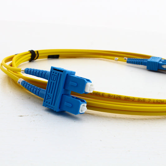 Hubbell DFPCSCSCS2SMZ Fiber Optic 2-Meter SC-SC Patch Cord OS2 Cable Duplex SM