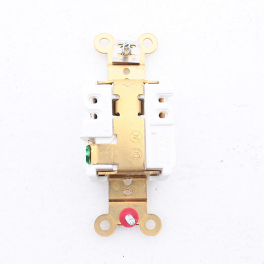 Hubbell White Straight Blade Receptacle Outlet NEMA 5-20R 20A 125V HBL5361W