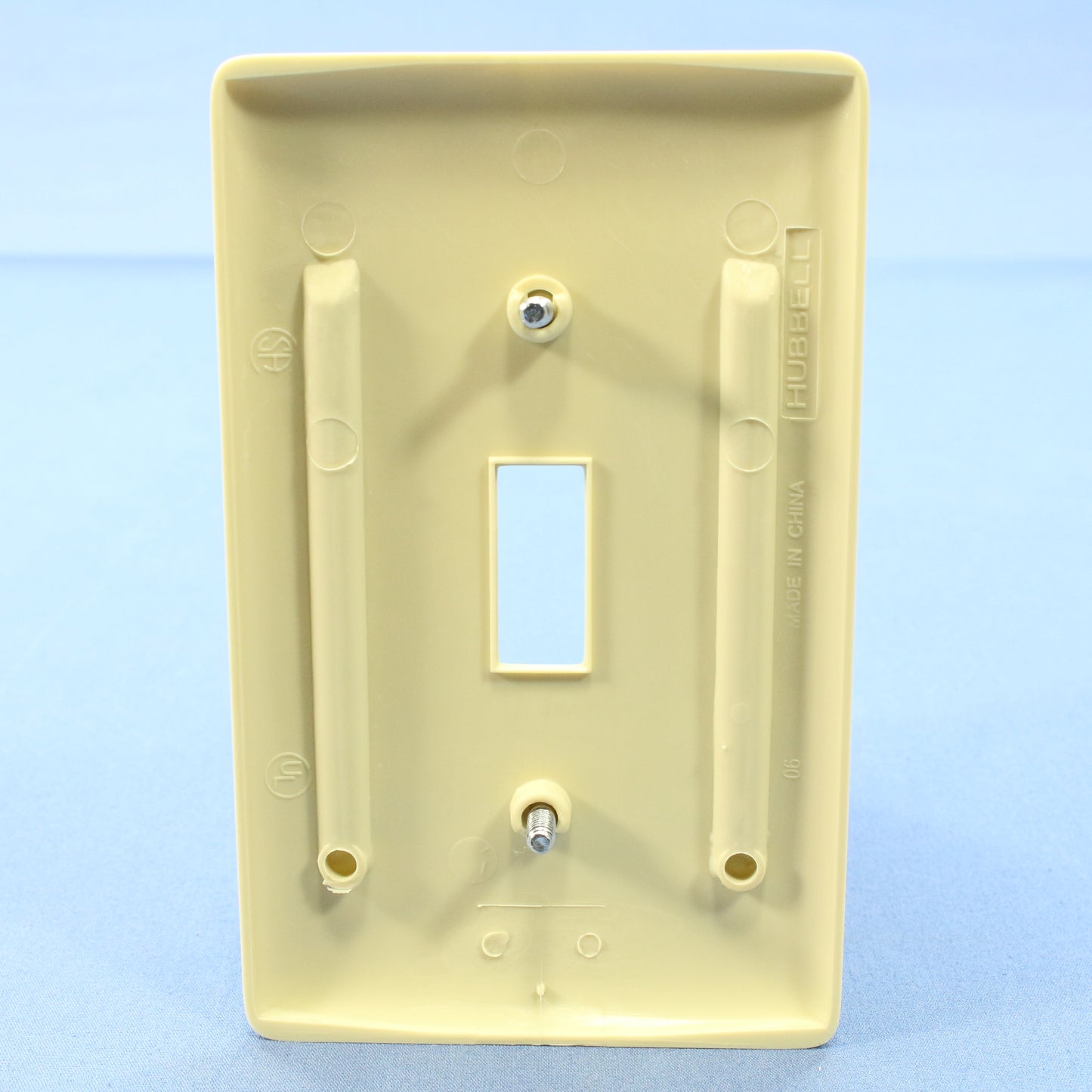 Hubbell NP1I Ivory 1-Gang Toggle Switch Unbreakable Standard Wallplates 25-Pack