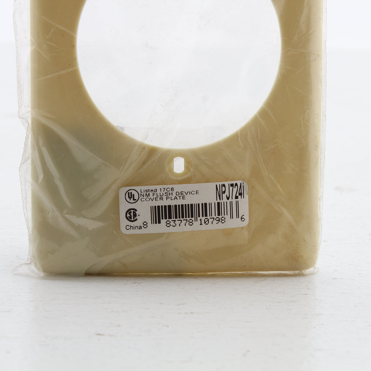 Hubbell NPJ724I Ivory 1-Gang 1- 2.16" Dia Outlet Unbreakable Mid-Size Wallplate