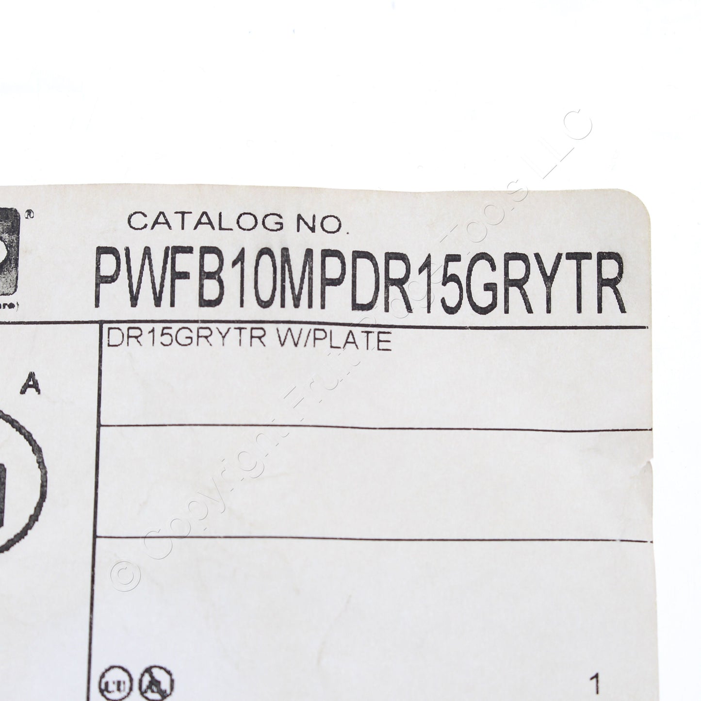 Hubbell SystemOne Gray Tamper Resistant Decorator Receptacle 15A PWFB10MPCR15GRY