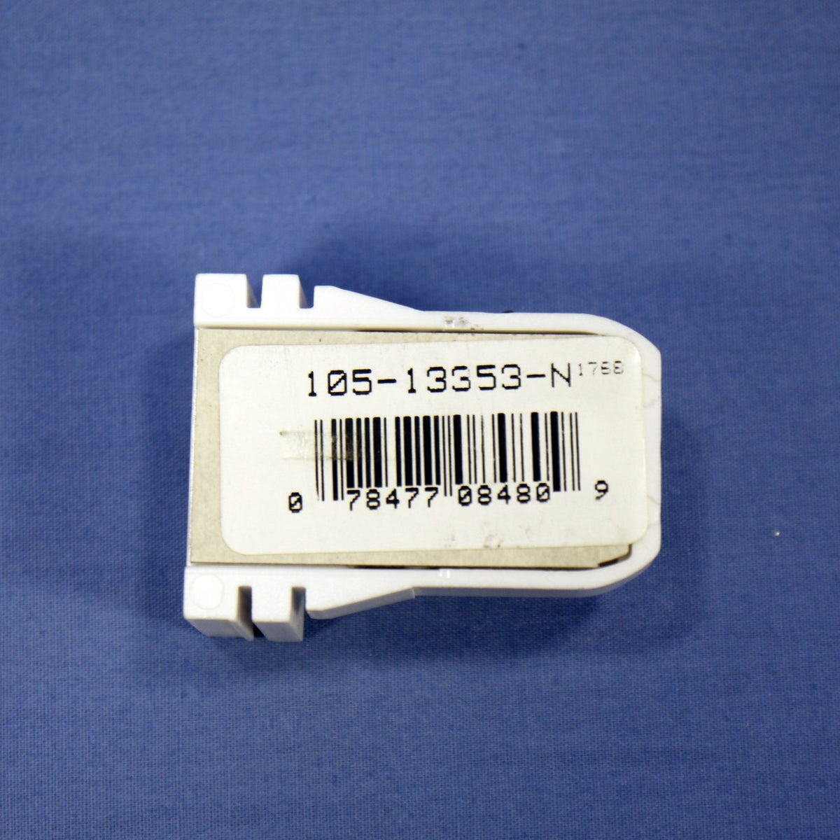 Leviton 13353-N Fluorescent Lamp Holder Socket Medium Bi-Pin T-8 T-12 LowProfile