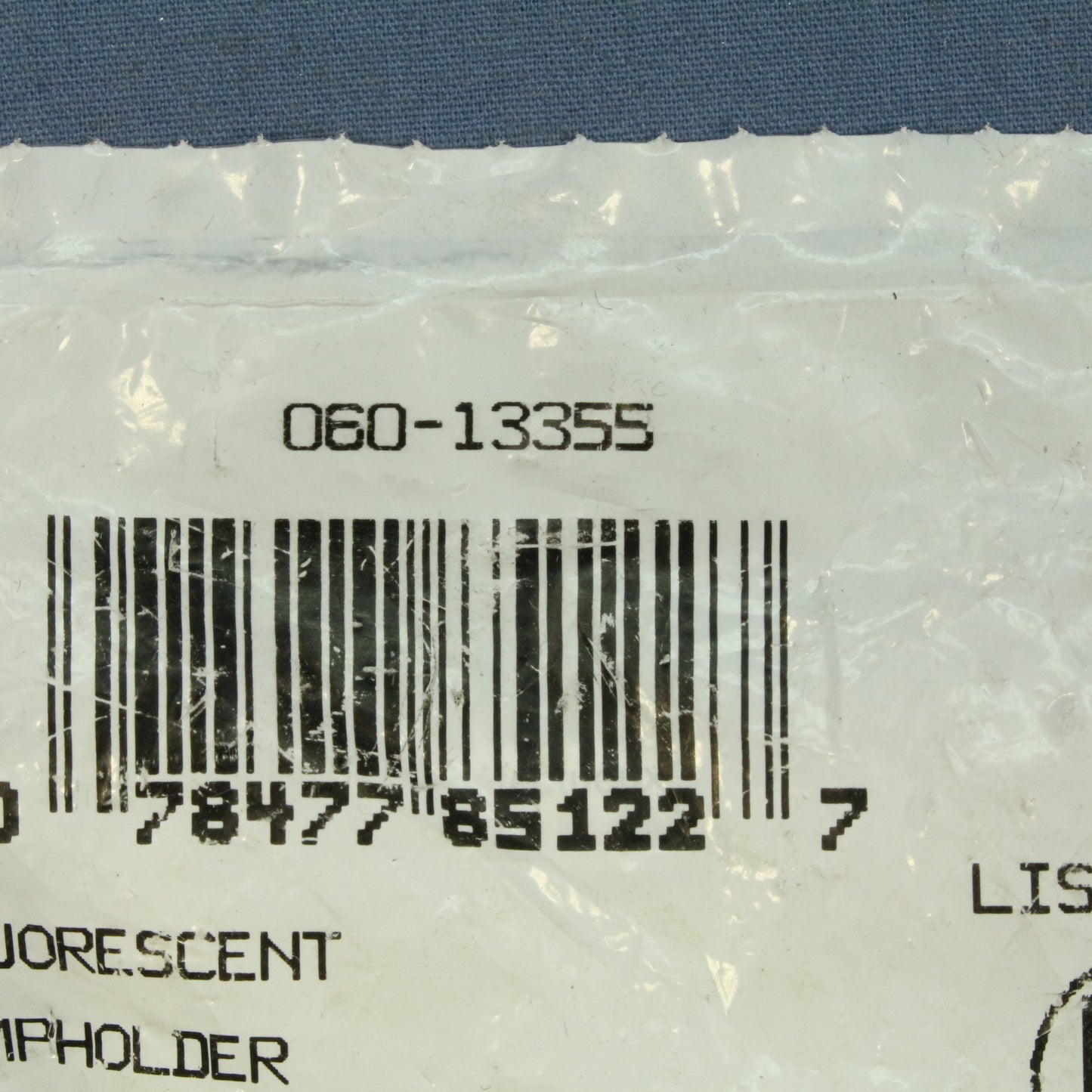 Leviton 13355 Fluorescent Lampholder Socket T8 T12 Medium Bi-Pin 11/32 Thick