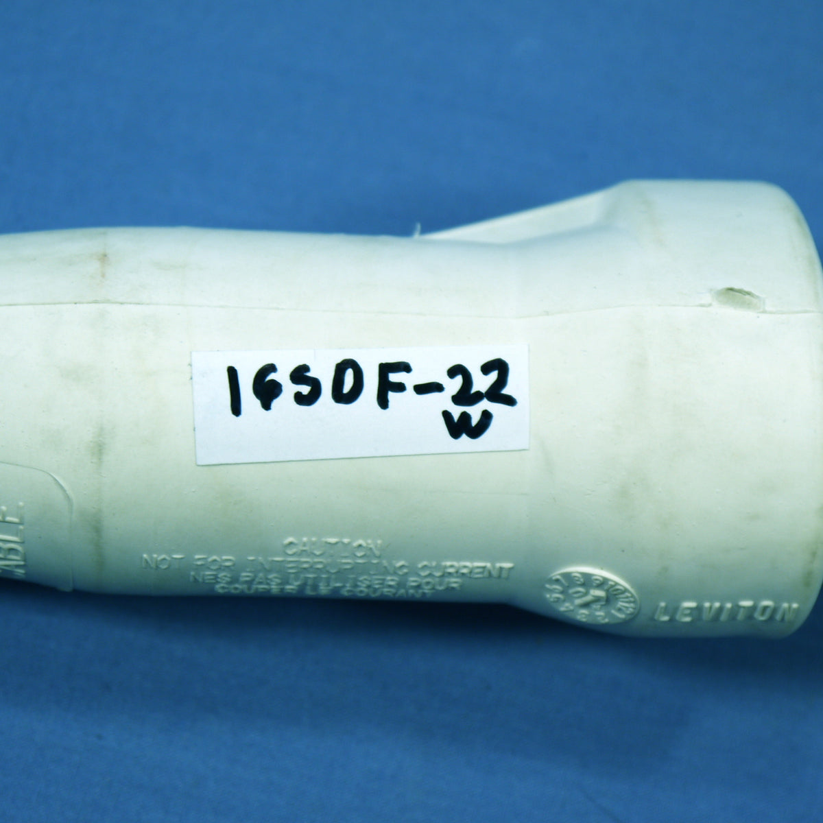 Leviton 16SDF-22W White Cam-Type Plug Insulator Sleeve Female ECT 16 Series Bulk