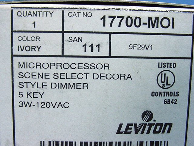 Leviton 17700-MOI Ivory On/Off Preset Monet 4-Scene Selector MicroDim Controller