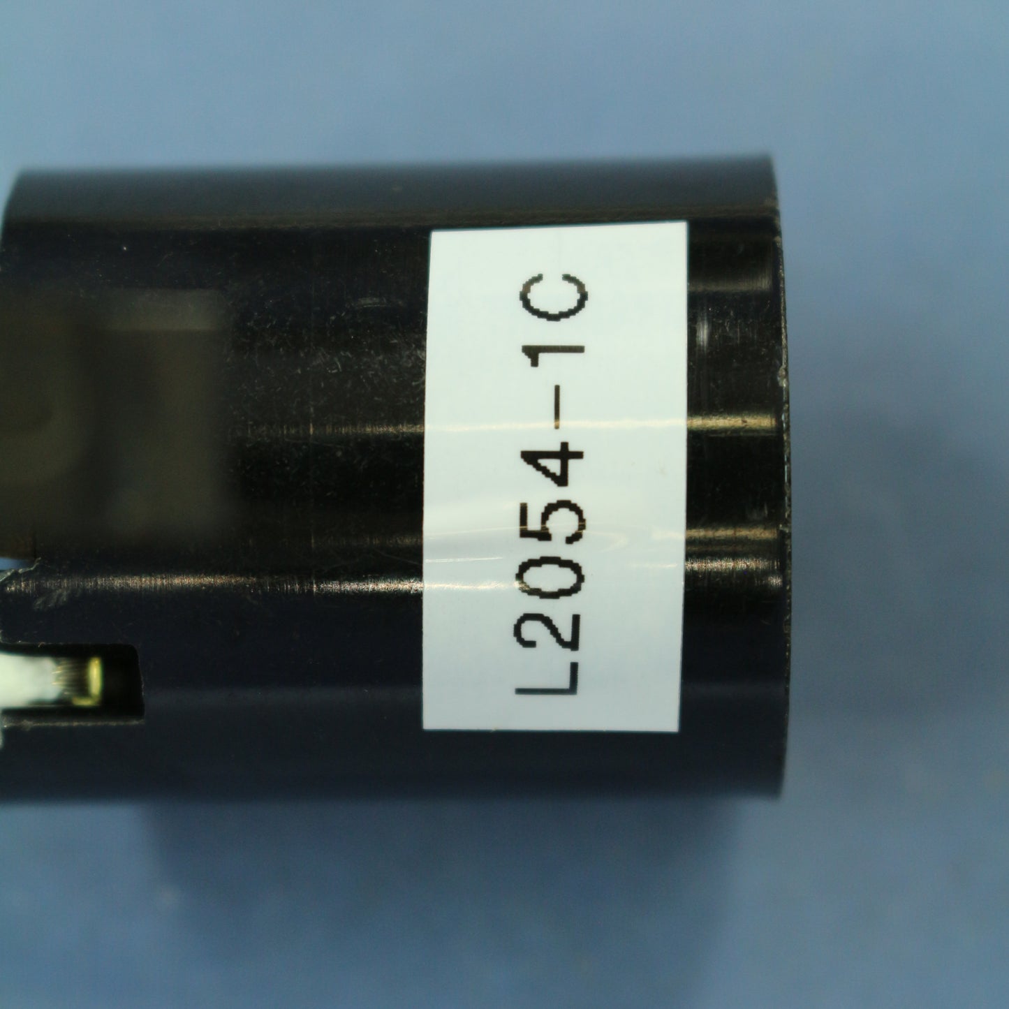 Leviton 2054-1C Phenolic Lamp Holder Light Socket Hickey E26 Medium Base 660W