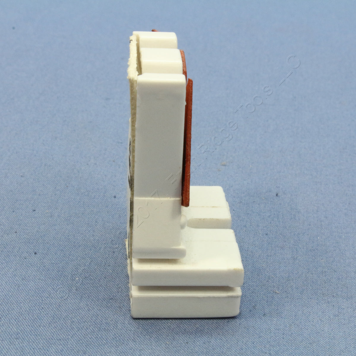 10 Leviton Fluorescent Lampholders T8 T12 Light Socket Self-Locking Shunted