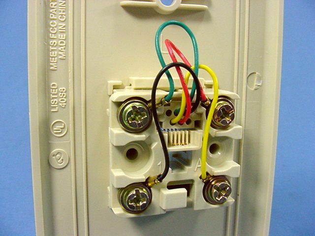 Leviton Ivory Flush Mount 4-Wire Telephone Jack Wallplate Type 625B4 40249-I