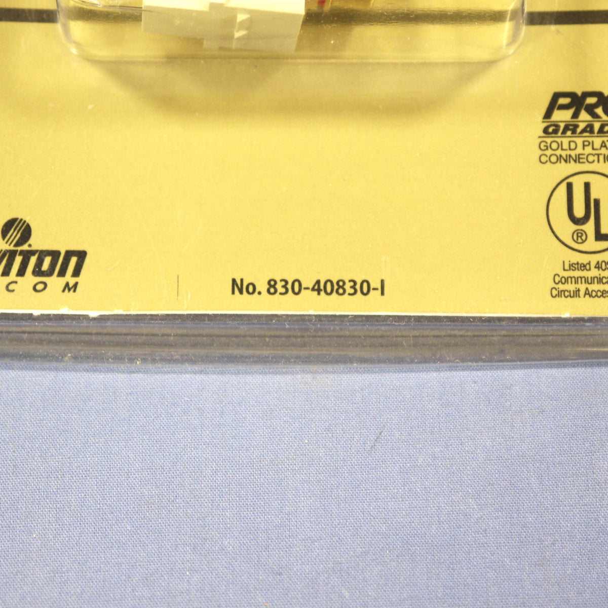 Pair Leviton 40830 Ivory Quickport RCA Jacks Gold Stereo Audio Black/Red Stripe