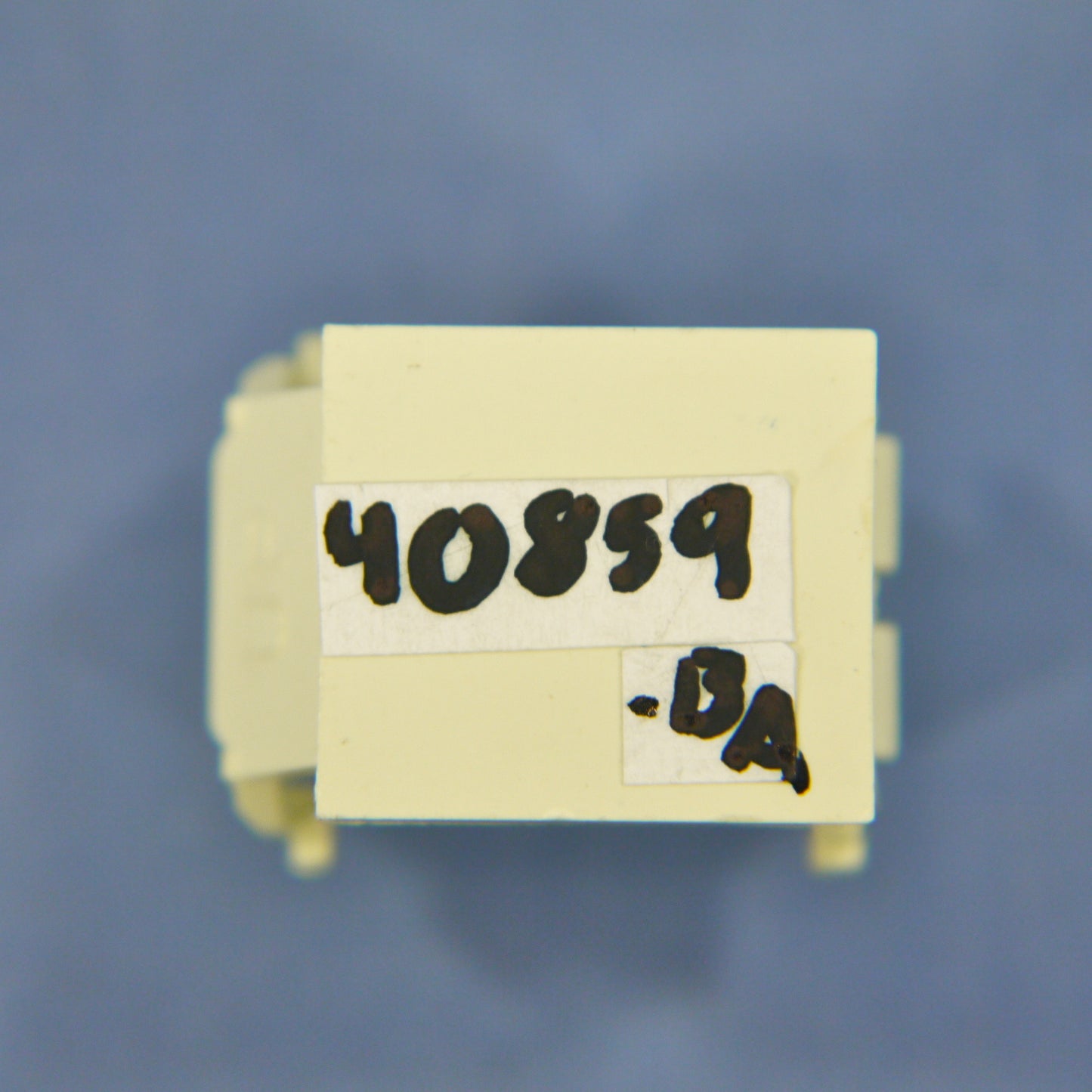 Leviton 40859-BA Almond Quickport Blank Filler Inserts Dust Protection 2-Pack