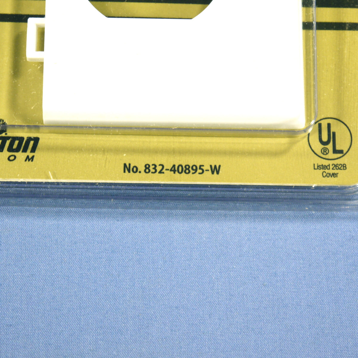 Leviton 40895-WE White Duplex Outlet Receptacle Sectional End Wallplates 5-pack