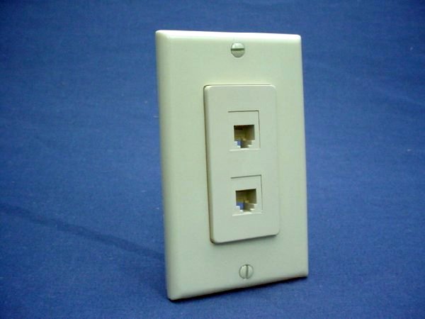Leviton 41666-I Ivory Quickport Decora RJ11 6-Wire Voice Jacks Modular Telephone