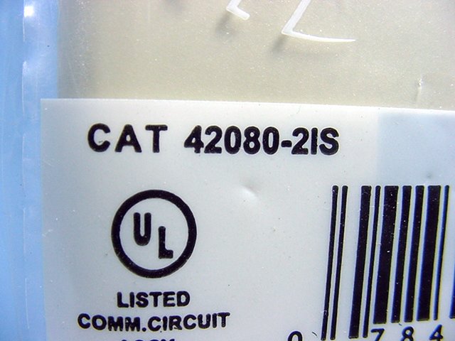 Leviton Ivory Quickport 2-Port Wallplate ID Window 42080-2IS