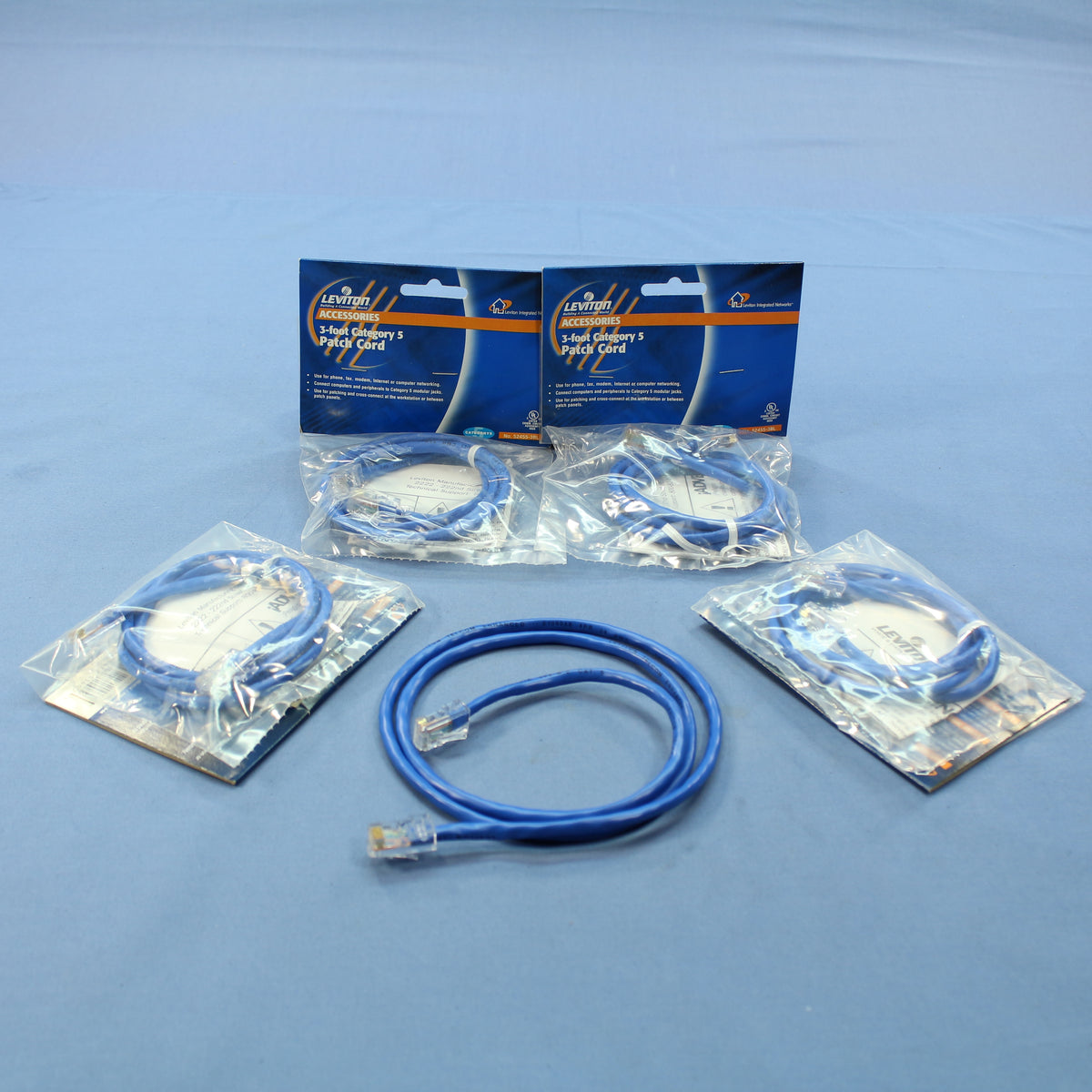 Leviton 52455-3BL Blue Cat5 3ft Ethernet LAN Patch Cord Network Data Cable 100pc
