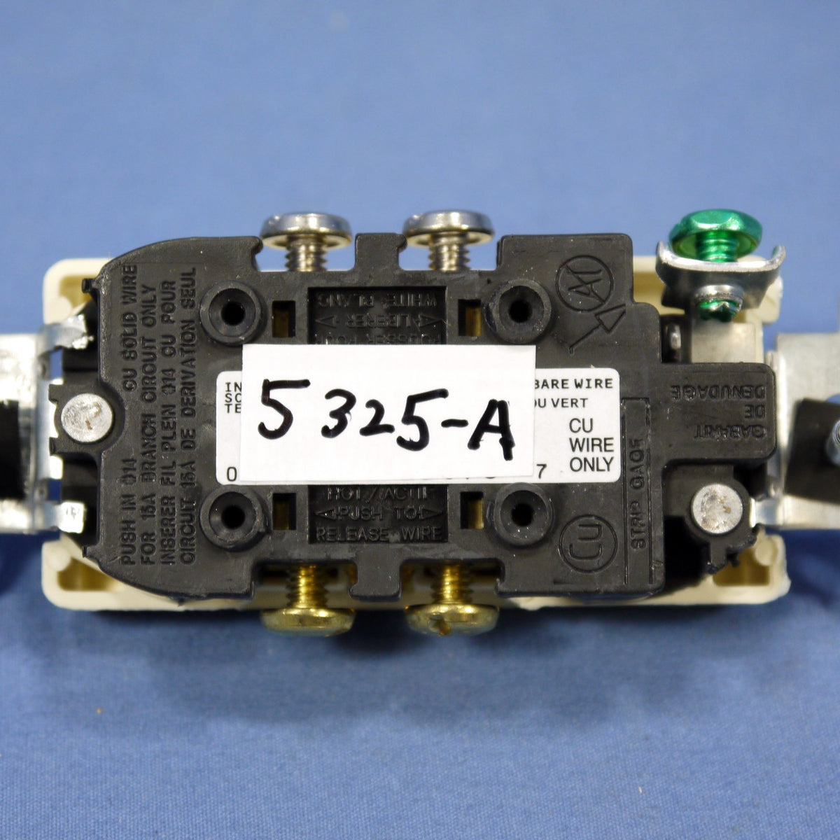 Leviton 5325-A Almond Decora Receptacle Duplex Wall Outlet 5-15R Bulk 5A 125V