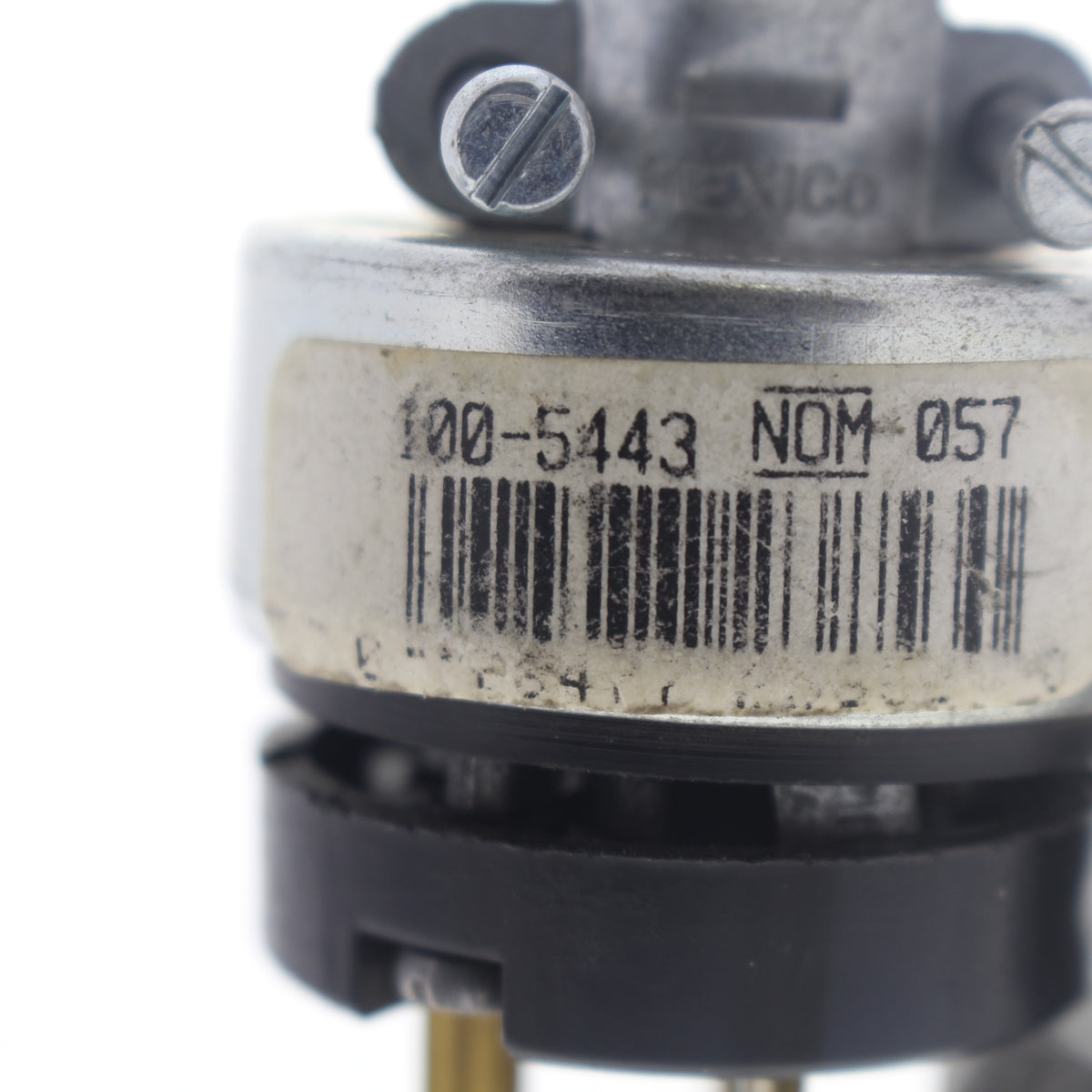 Leviton 5433 Straight Blade Armored 15A Connector Plug NEMA 6-15P 6-15 250V