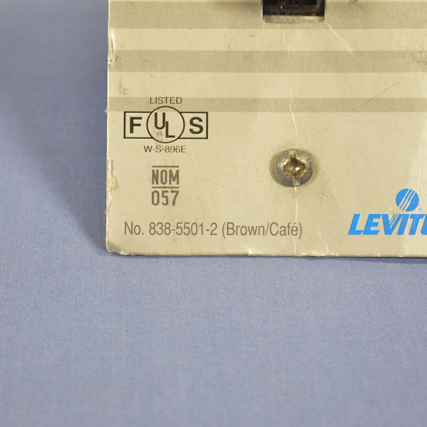 Leviton 5501-2 Brown Commercial Toggle Wall Light Switch 15A 120/277V Carded