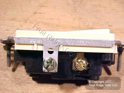 Leviton 5603-2I Ivory Residential Decora 3-Way Rocker Wall Light Switches 10pk