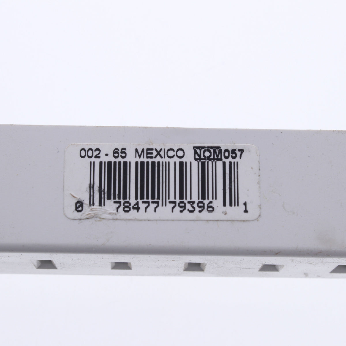 Leviton 65-W White 15A Adapter Plug-In Triple Tap Outlets Bulk 1-15R 125V 2pcs