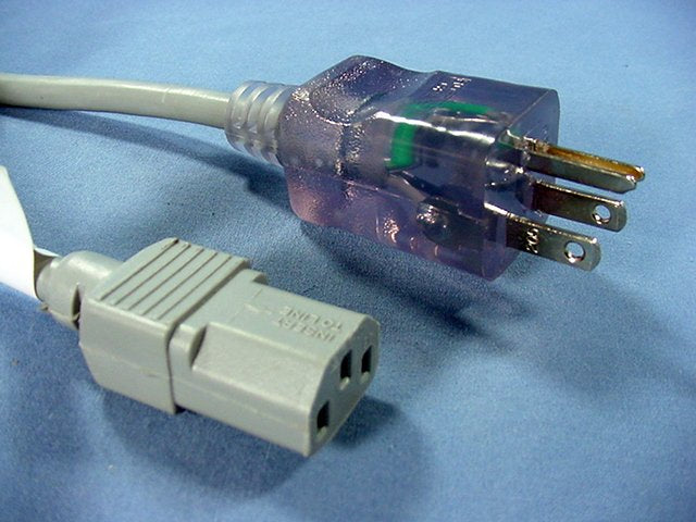Leviton 15Ft Hospital Grade Computer Power Cord Nema 5-15 Plug 13A 16/3 6672-015