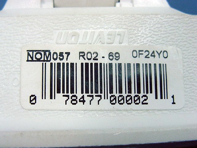Leviton 69-W White Non-Grounding Triplex Swivel Receptacle Outlet Bulk Adapter