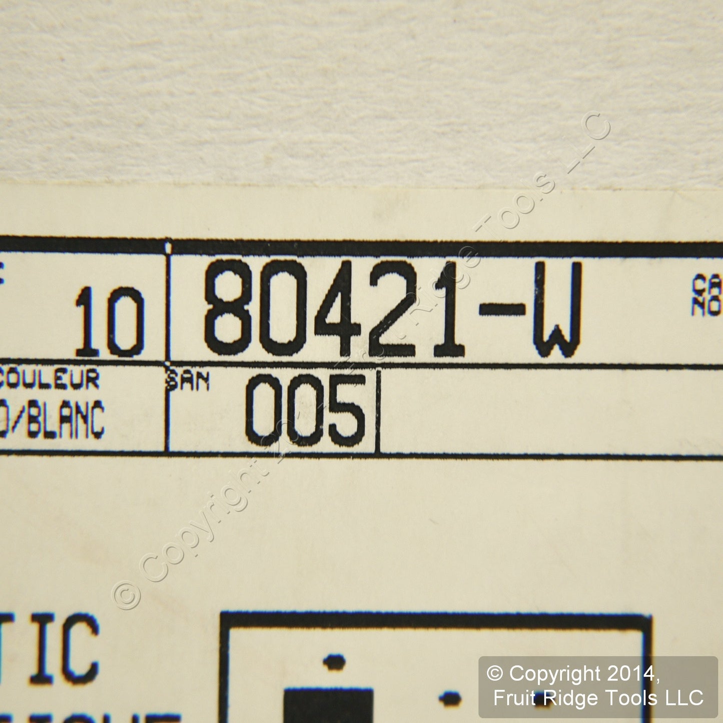 Leviton 80421-W White Standard 3-Gang Toggle Decora Plastic Wallplate Cover 10pc