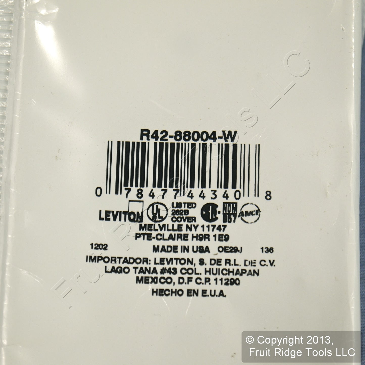 Leviton 88004 White 1-Gang 1.406" Outlet Plastic Standard Wallplate Cover 40pcs