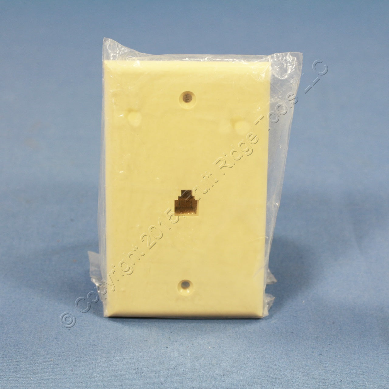 Leviton Ivory 4-Wire Phone Jack Wallplate RJ11 Modular Telephone C0249-I