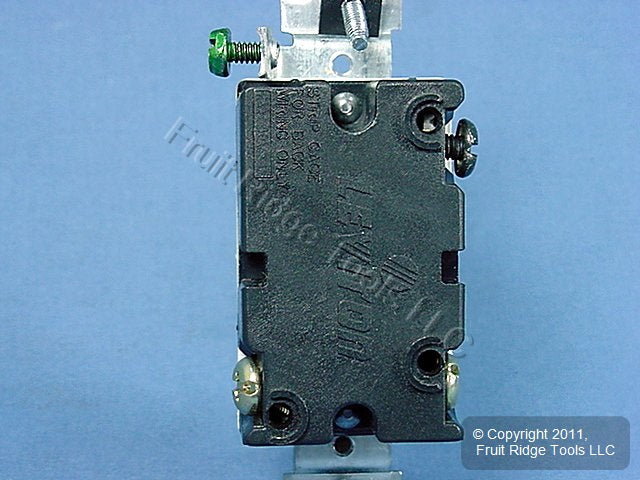 Leviton CSB3-20I Ivory 3-Way Commercial Grade Toggle Wall Light Switch 20A Bulk
