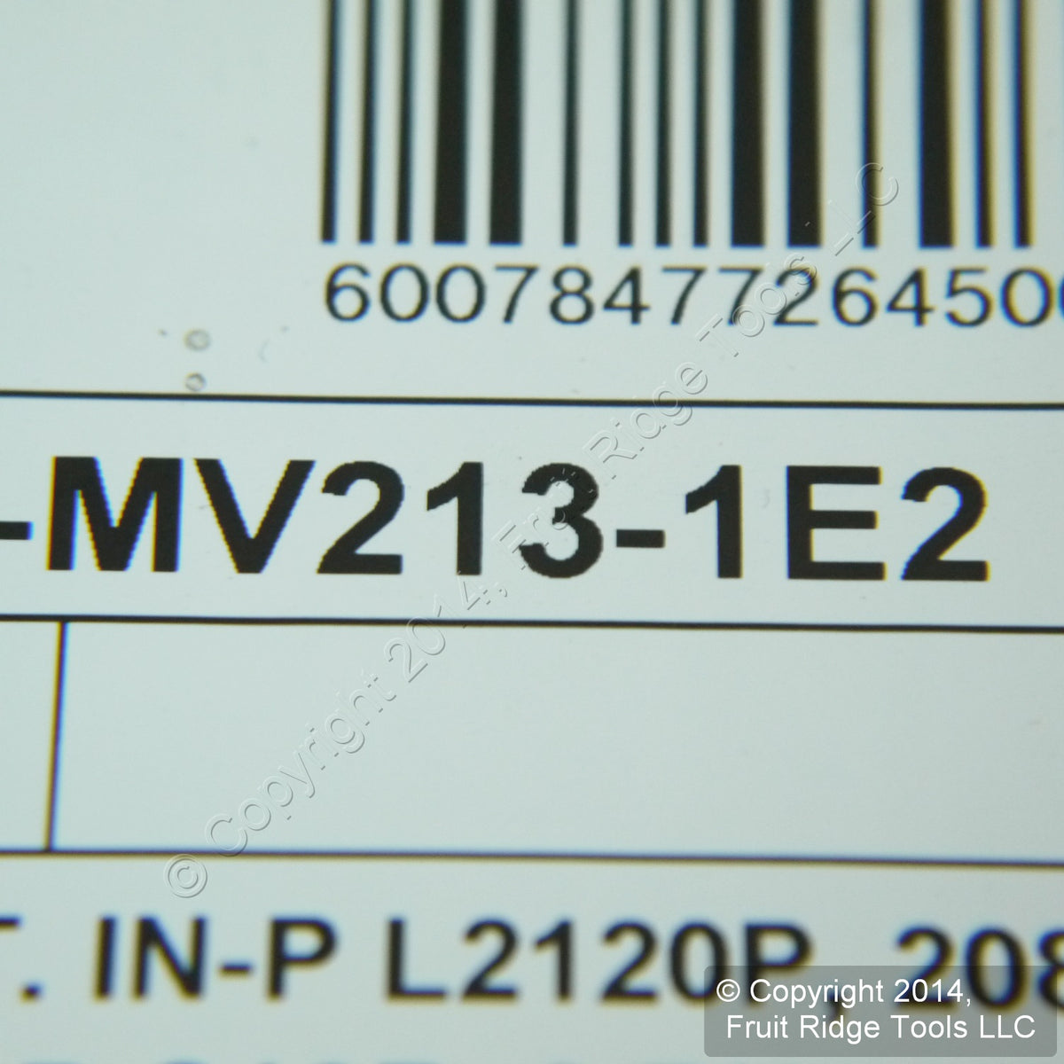 Leviton MV213-1E2 MeteRed 21 Outlet Vert Rack Power Distribution PDU 120/208V