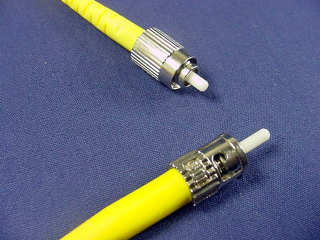 10M Leviton Fiber Optic Singlemode Simplex Patch Cable Cord ST FC SPC SPSTF-S10