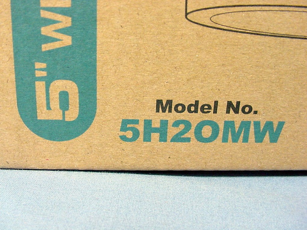 Lithonia Lighting 5" White Matte Wet Light Recessed Finishing Trim + Bulb 5H20MW