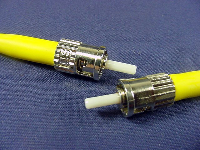 5M Leviton Fiber Optic Single-Mode Simplex Patch Cable Cord ST ST UPC UPSST-S05
